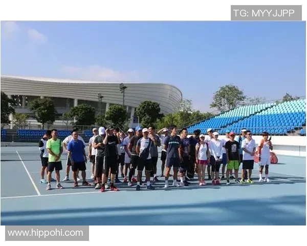 重庆网球队战术揭秘：网球巨献带你领略竞技魅力与团队协作