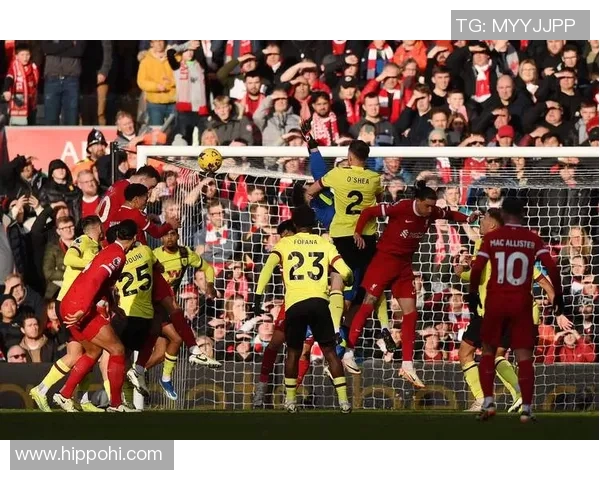 利物浦与巴萨对决前瞻分析缺阵球员影响及战术调整探讨