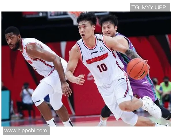 菲律宾队与台北蓝队激战正酣谁将赢得这场篮球对决的胜利